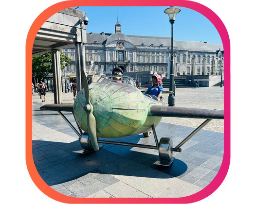 RETOUR DU PETIT AVION LIÉGEOIS